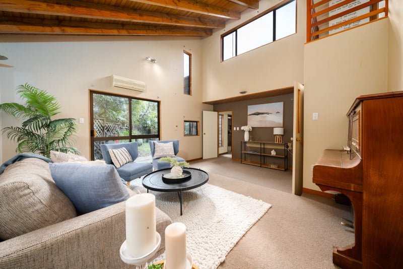 3 Rokewa Way, Paparangi, Wellington - Carousel 2