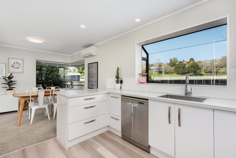 90A Sherwood Street, Bellevue, Tauranga - Carousel 1