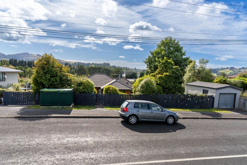 2 Flower Street, Fairfield, Dunedin - Carousel 25