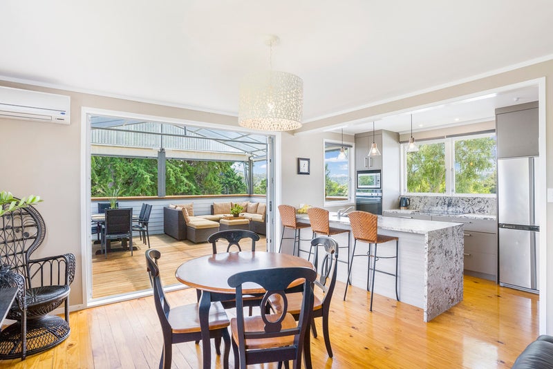 1 John Bracken Way, Beach Haven, Auckland - Carousel 2