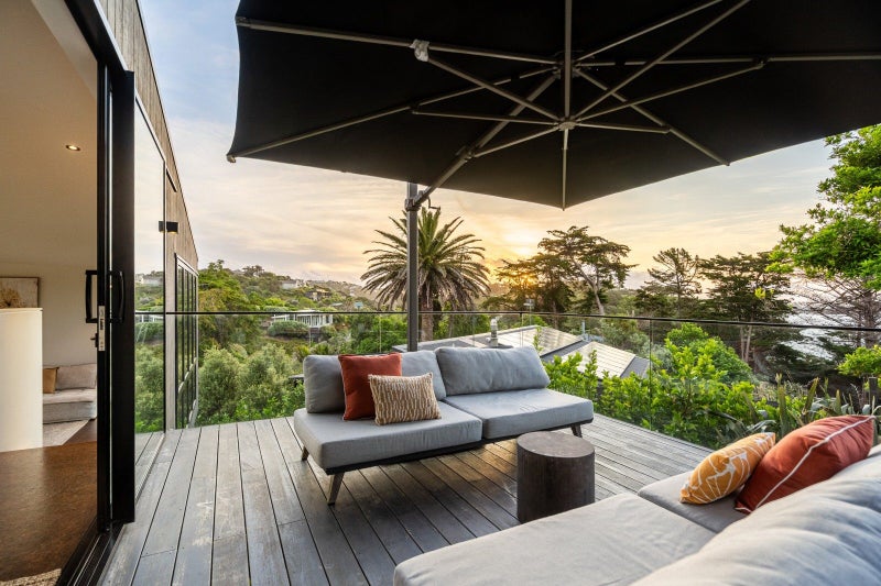 75 Great Barrier Road, Oneroa, Waiheke Island - Carousel 1