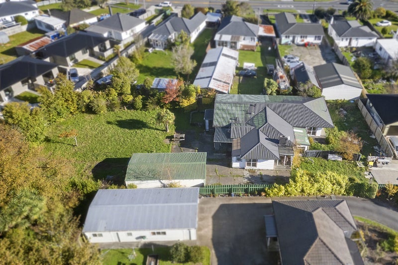 4/5 Westminster Road, Wainuiomata, Lower Hutt - Carousel 27