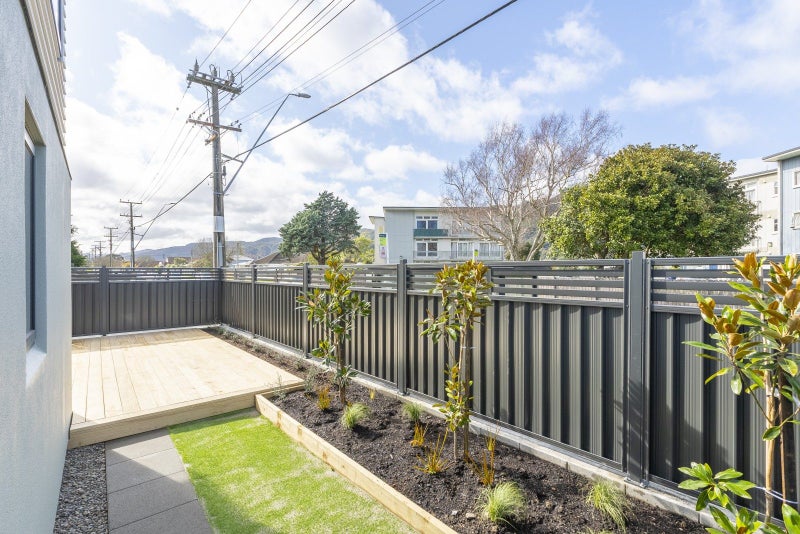 11 Waiwhetu Road, Waiwhetu, Lower Hutt - Carousel 30