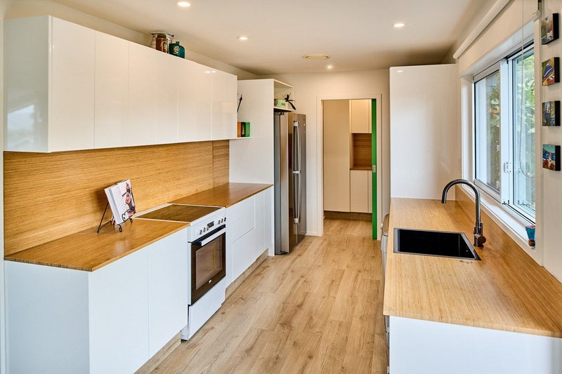 202 Staithes Drive South, Whitby, Porirua - Carousel 2