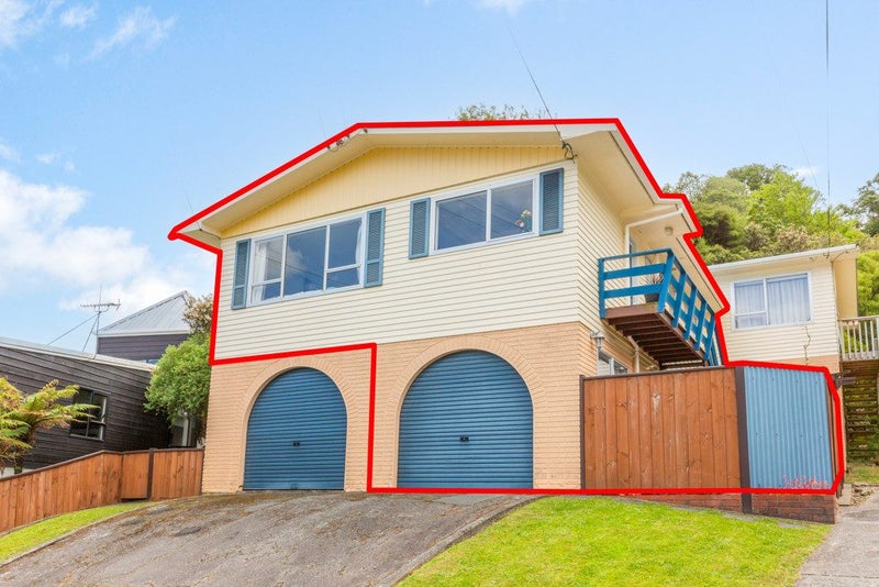 1/9 LOWRY CRES, Stokes Valley, Lower Hutt - Carousel 2
