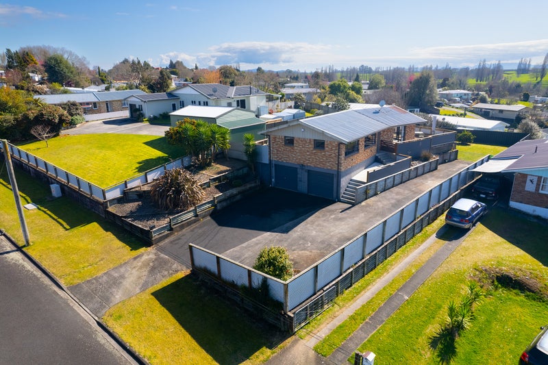 6 Freyberg Crescent, Putaruru - Carousel 1