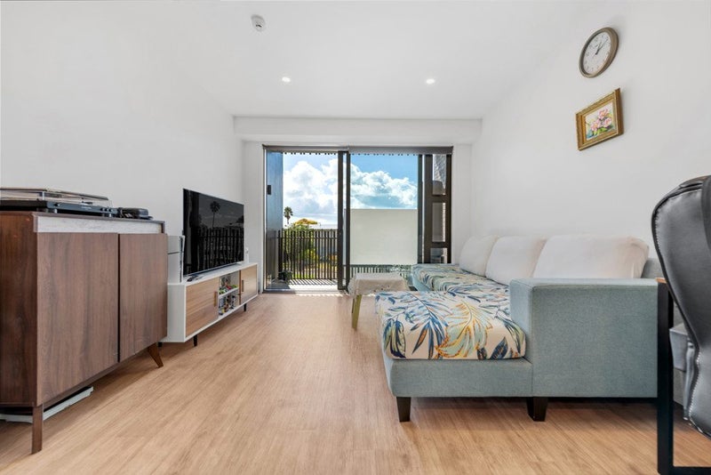 103/7A Hinaki Street, Point England, Auckland - Carousel 1