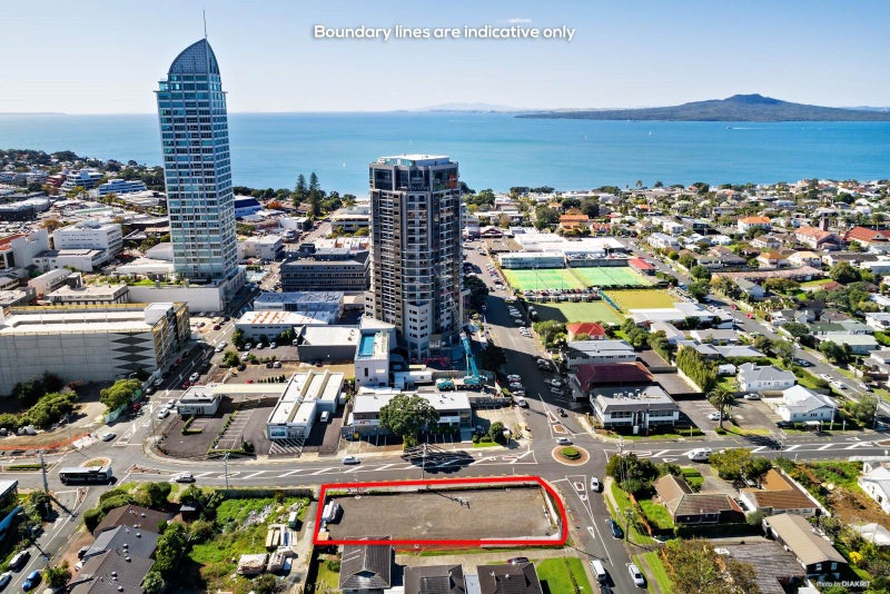 5 Burns Avenue, Takapuna, Auckland - Carousel 1