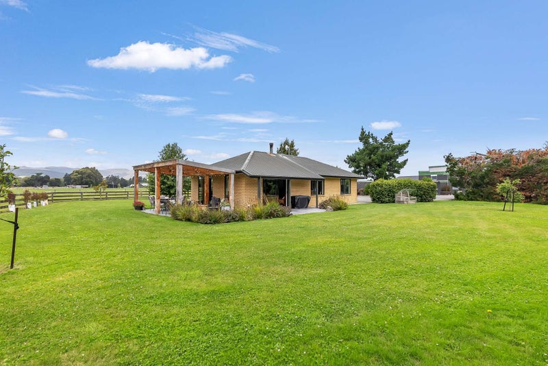 465 Ellesmere Road, Christchurch - Carousel 2
