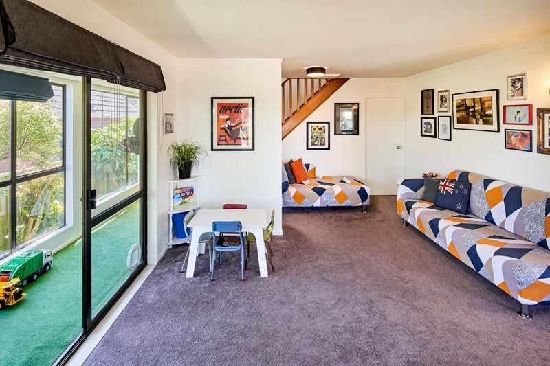 108A Montgomery Avenue, Karori, Wellington - Carousel 2