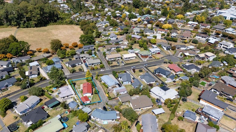 6 Manapouri Place, Glenview, Hamilton - Carousel 11