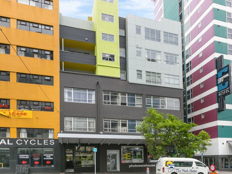 29/3 Edward Street, Te Aro, Wellington - Carousel 1