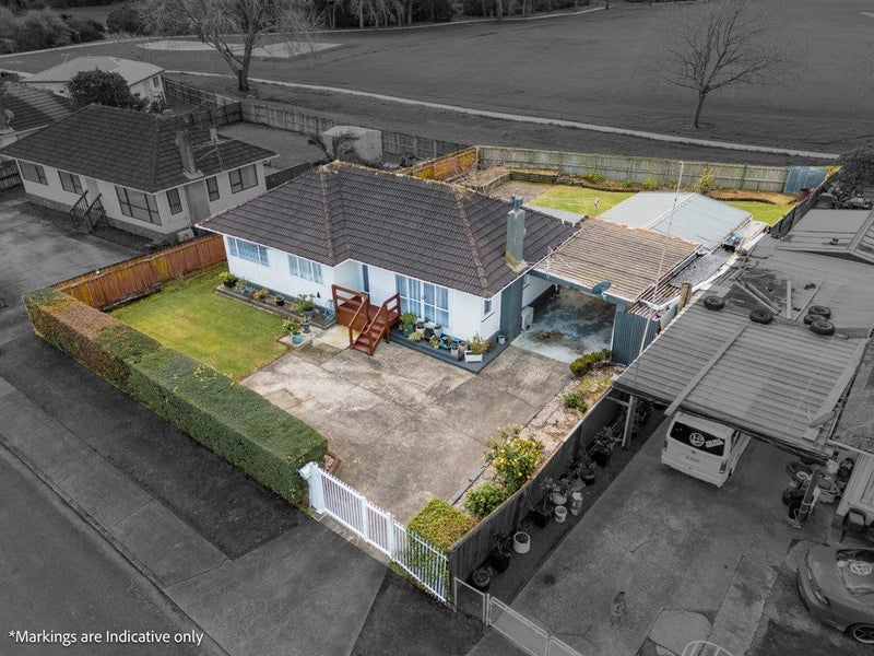 15 Velvet Crescent, Otara, Auckland - Carousel 1
