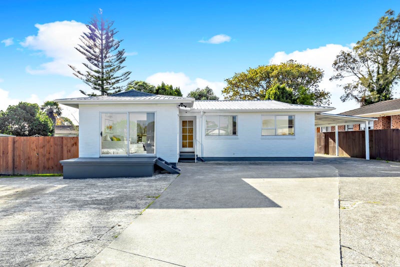 21 Heathberry Close, Papatoetoe, Auckland - Carousel 1