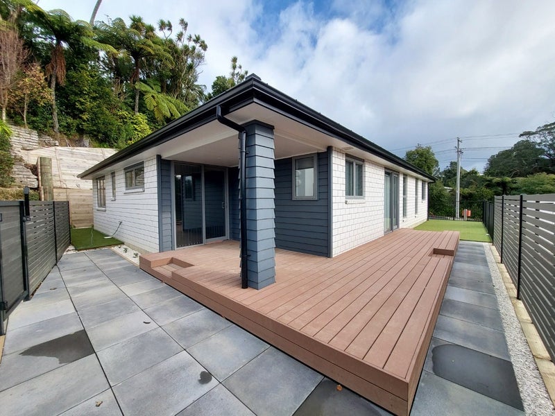 31 Govett Avenue, Frankleigh Park, New Plymouth - Carousel 2