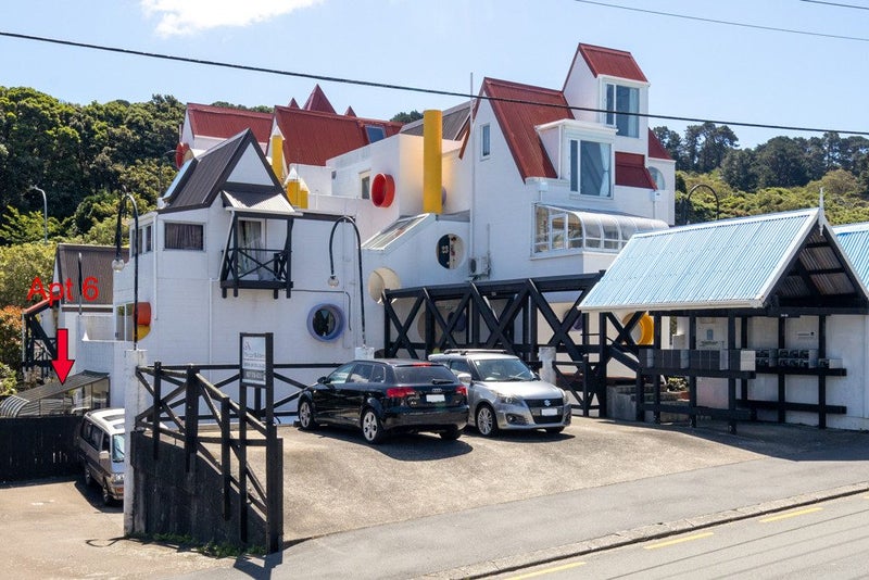 6/62 Moxham Avenue, Hataitai, Wellington - Carousel 1