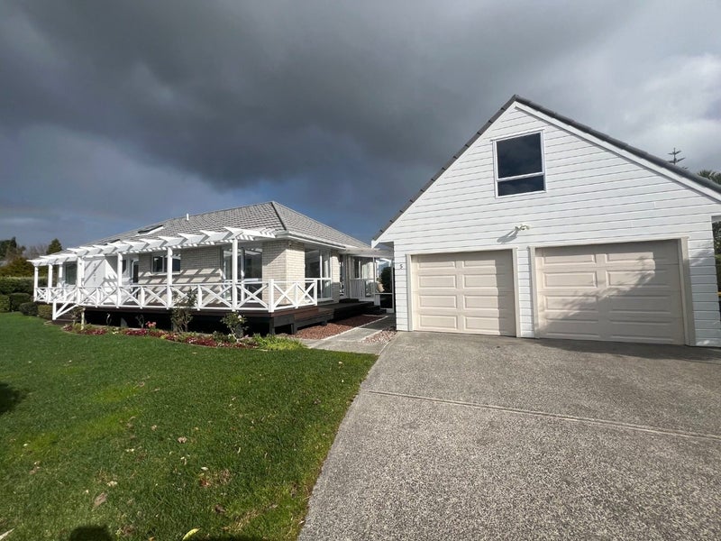 5 Barton Place, Orewa, Orewa - Carousel 1