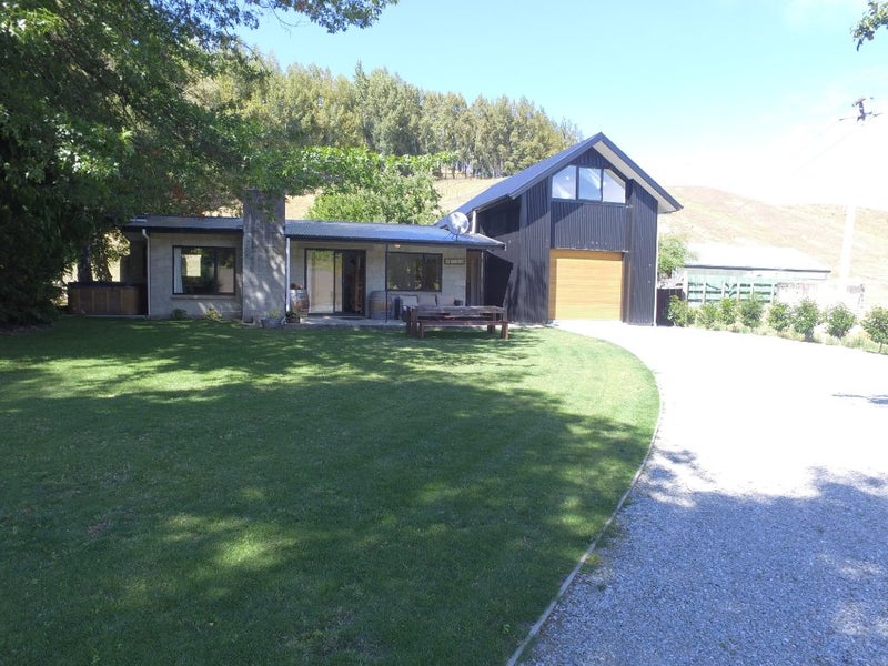 192 Speargrass Flat Road, Speargrass Flat, Queenstown - Carousel 1