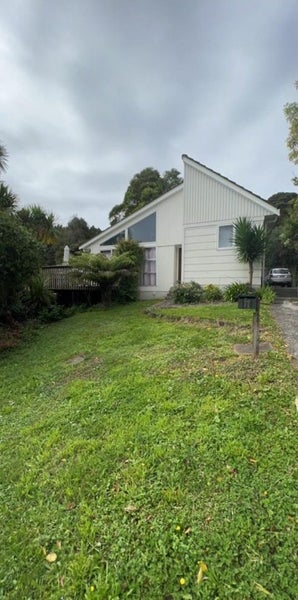 17 Odin Place, Beach Haven, Auckland - Carousel 2