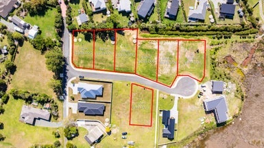 7 Grey Heron Close, Mangawhai Heads, Mangawhai - Carousel 1