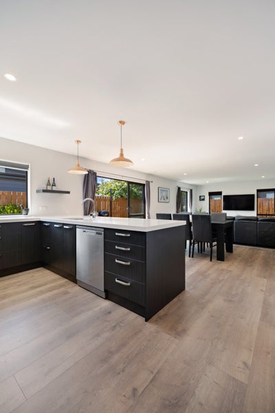 30 George DR, Lower Shotover, QUEENSTOWN - Carousel 2