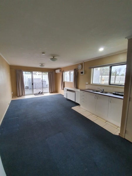 38 Aurea Avenue, Pakuranga, Auckland - Carousel 12