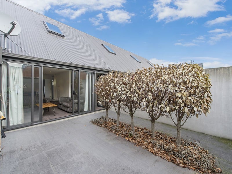 10/20 North Avon Road, Richmond, Christchurch - Carousel 1