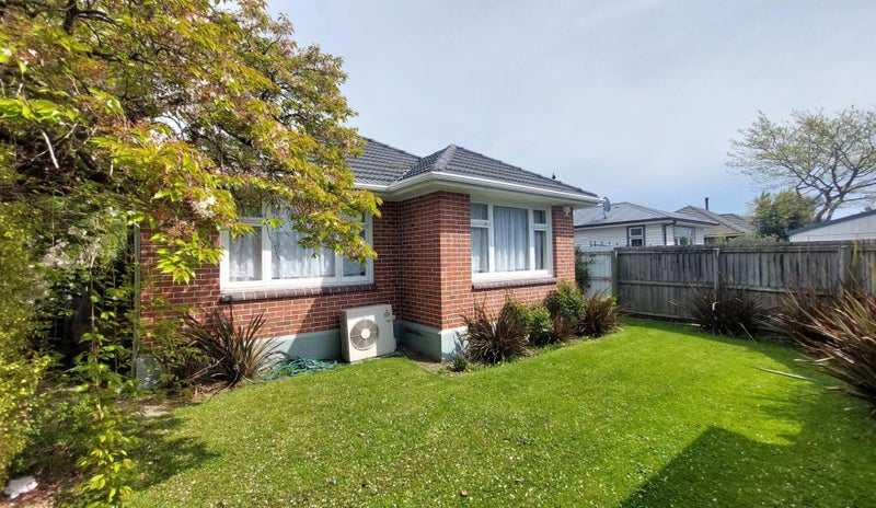 1/113A Harewood Road, Papanui, Christchurch - Carousel 1