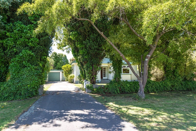 7 Kowhai Terrace, Saint Martins, Christchurch - Carousel 2