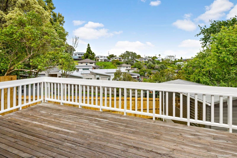 1/25 Kia Ora Road, Beach Haven, Auckland - Carousel 2