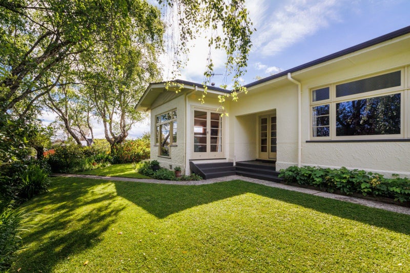 6 Ascot Street, Hokowhitu, Palmerston North - Carousel 19