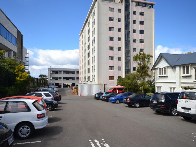 G3/70 Hobson Street, Thorndon, Wellington - Carousel 1