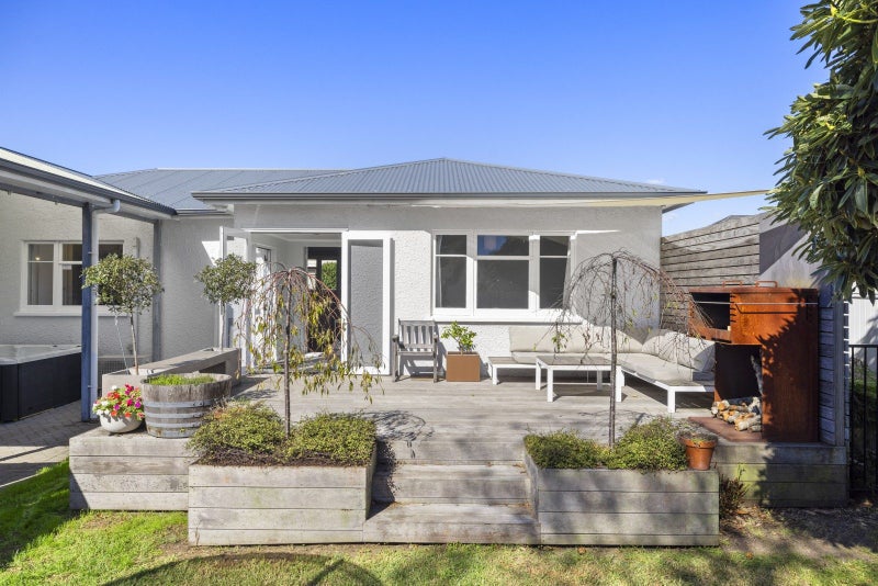 172 Edgecumbe Road, Tauranga South, Tauranga - Carousel 1
