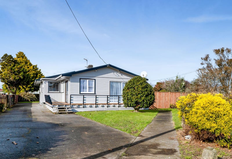41 Wynyard Street, Normanby, Hawera - Carousel 1