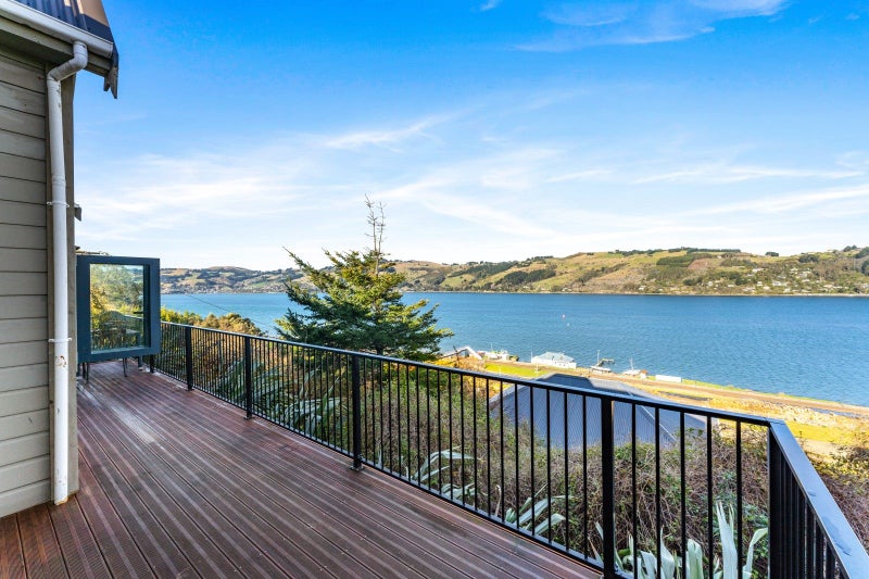 7 Manuka Street, Ravensbourne, Dunedin - Carousel 2