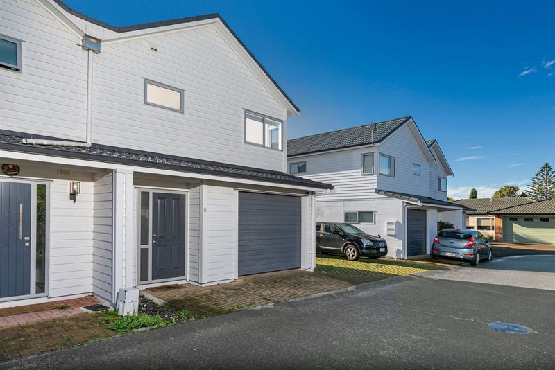 6/103 Swanson Road, Henderson, Auckland - Carousel 17