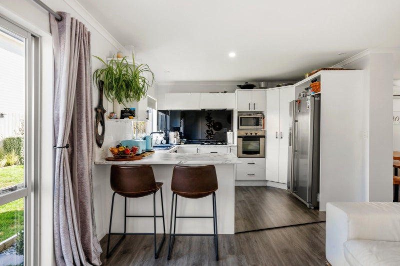 35 Gordon Davies Lane, Huntington, Hamilton - Carousel 2