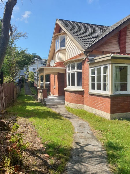 126A Moxham Avenue, Hataitai, Wellington - Carousel 2