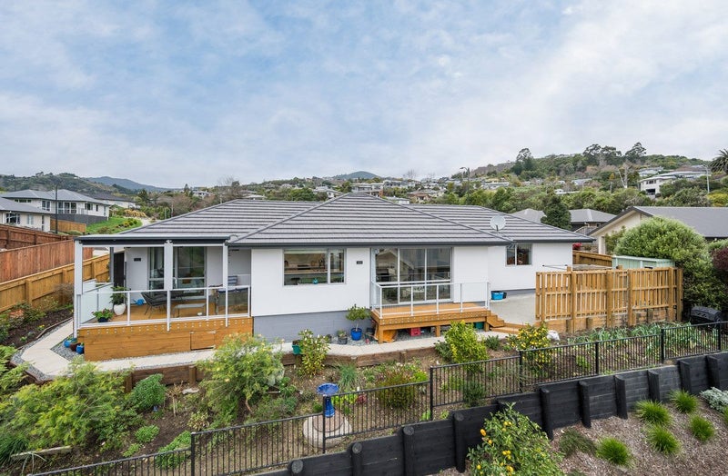 8 Olivias Place, Stoke, Nelson - Carousel 1