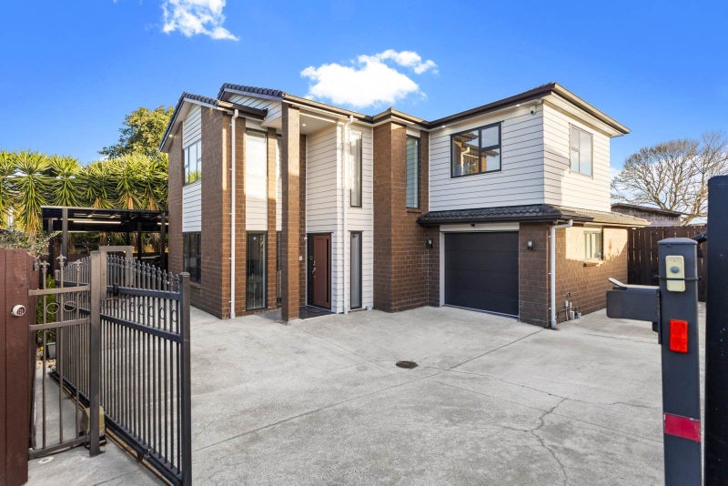 10B Sturdee Road, Manurewa, Auckland - Carousel 1