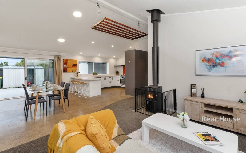 26 Willow Avenue, Hannahs Bay, Rotorua - Carousel 2