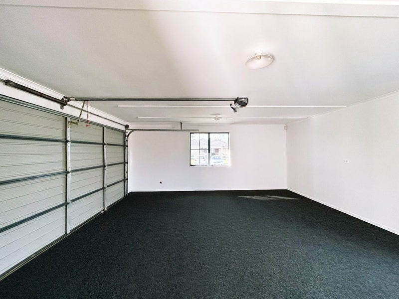 15 Farnham Close, Rototuna North, Hamilton - Carousel 13