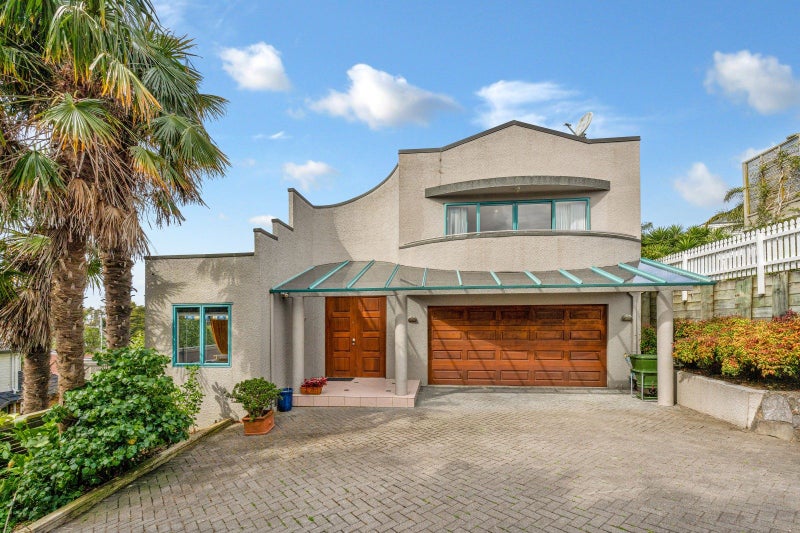 1/58 Selwyn Road, Howick, Auckland - Carousel 1