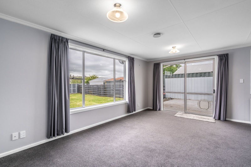 75 Glenalmond Crescent, Rockdale, Invercargill - Carousel 2