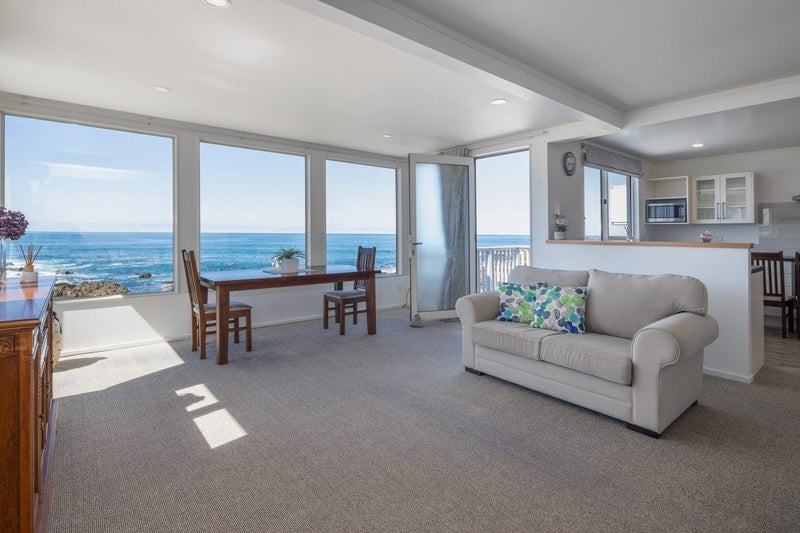 134A The Esplanade, Houghton Bay, Wellington - Carousel 2