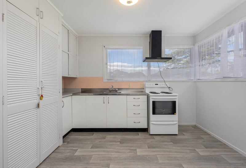 2/9 Fencible Place, Otahuhu, Auckland - Carousel 2