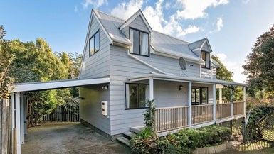 61A Wellpark Avenue, Grey Lynn, Auckland - Carousel 1