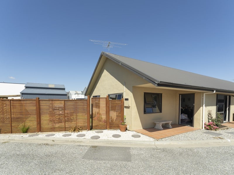 33A Barry Avenue, Cromwell, Cromwell - Carousel 2