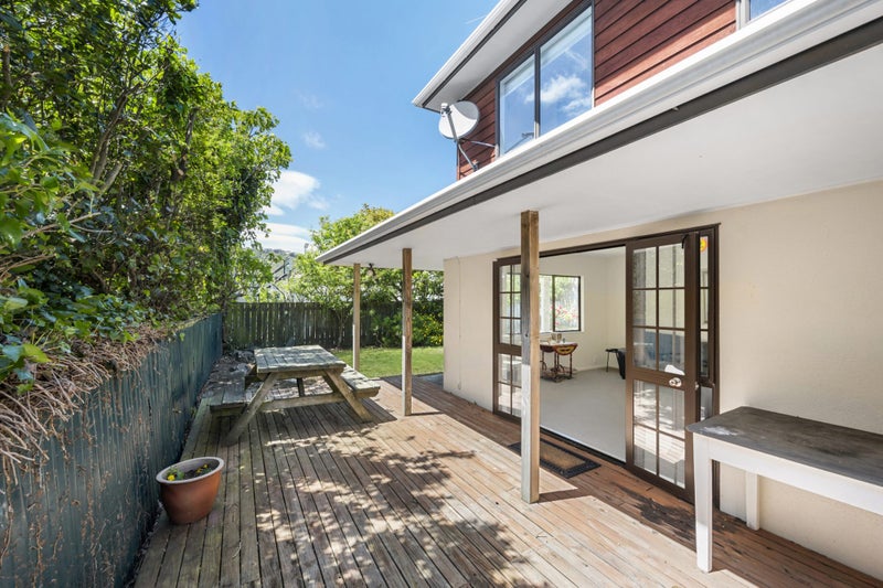 29A Severn Street, Island Bay, Wellington - Carousel 2