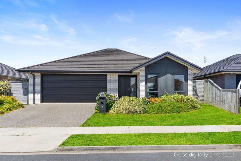 5 Naeo Close, Papamoa Beach, Papamoa - Carousel 1